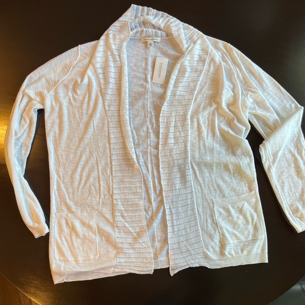 Banana Republic Cardigan White NWT Size XL
